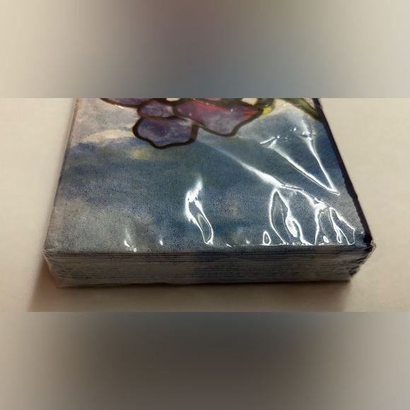 New 16 Paper Napkins Tiffany Museum MOMA 13” x 16” made in Germany - Picture 3 of 14